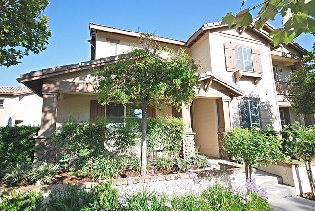 Building Photo - 27470 Riverside Ln