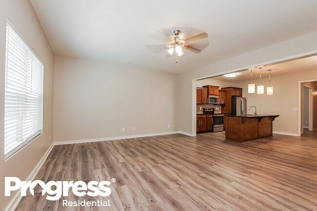 Building Photo - 1048 Joselynn Dr