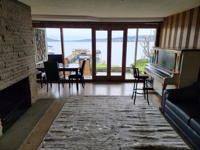 Your private living area; Additional finishing can be provided when requested - 11012 Rainier Avenue South