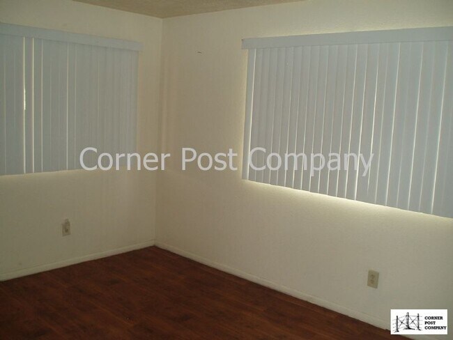 Foto del edificio - 1 Bedroom Apartment