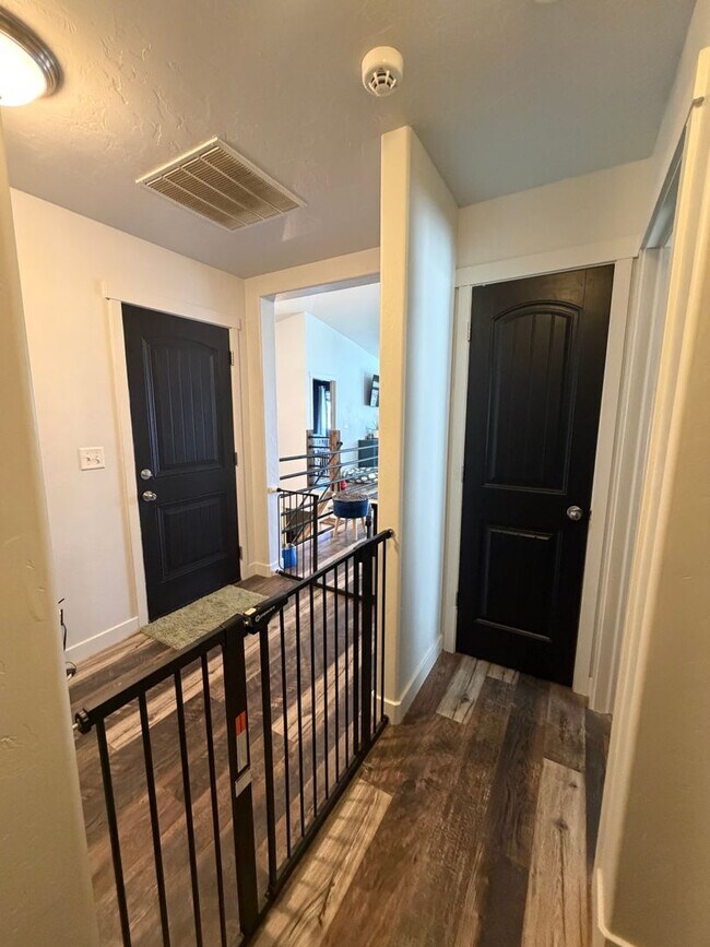 Building Photo - 6584 S Azimuth Ct
