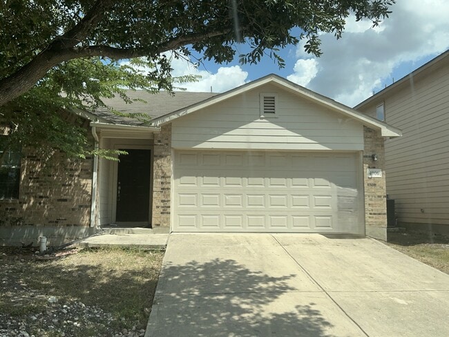 Building Photo - 4906 Braden Gate