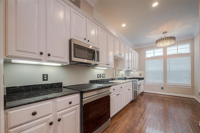 Building Photo - 4229 Bettis Dr