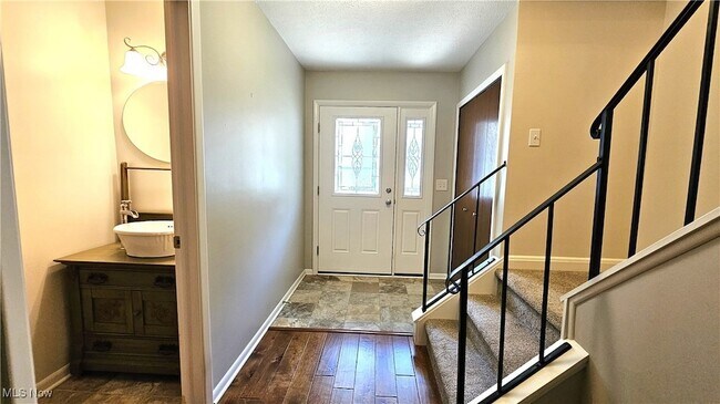 Foto del edificio - 1771 Rolling Hills Dr