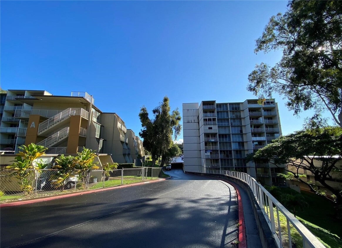 9520312031 Waikalani Pl, Mililani, HI 96789 Townhome Rentals in