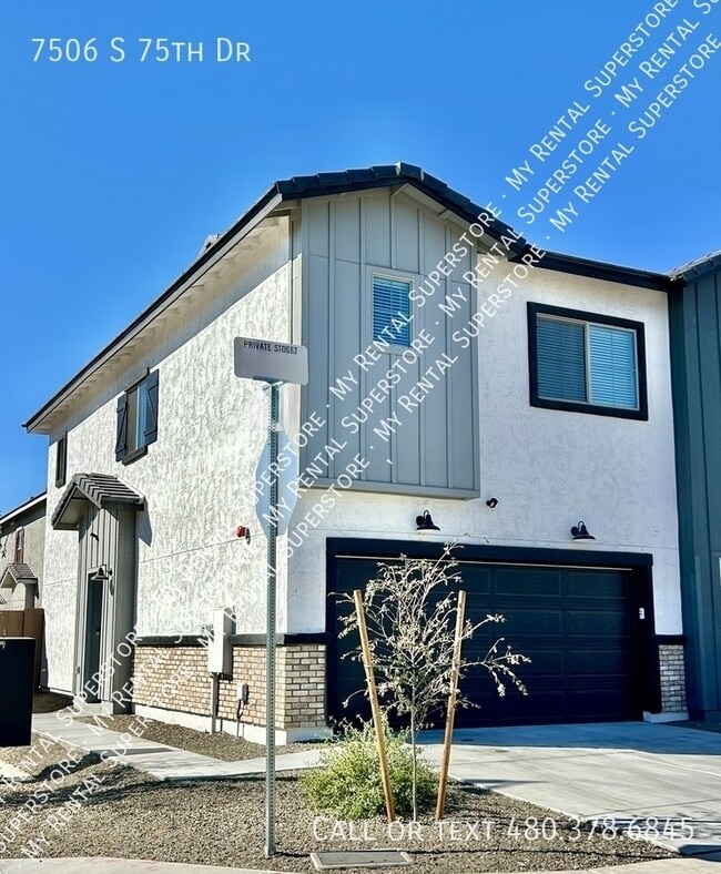 Photo - 7506 S 75th Dr House