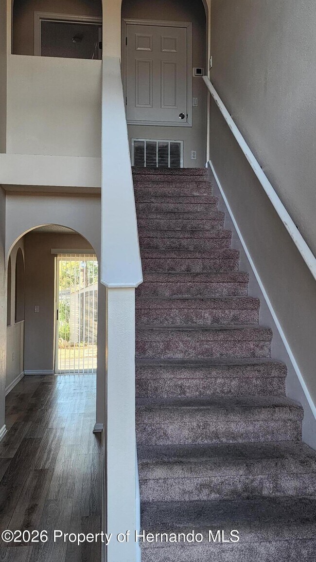 Foto del edificio - 11228 Roman St