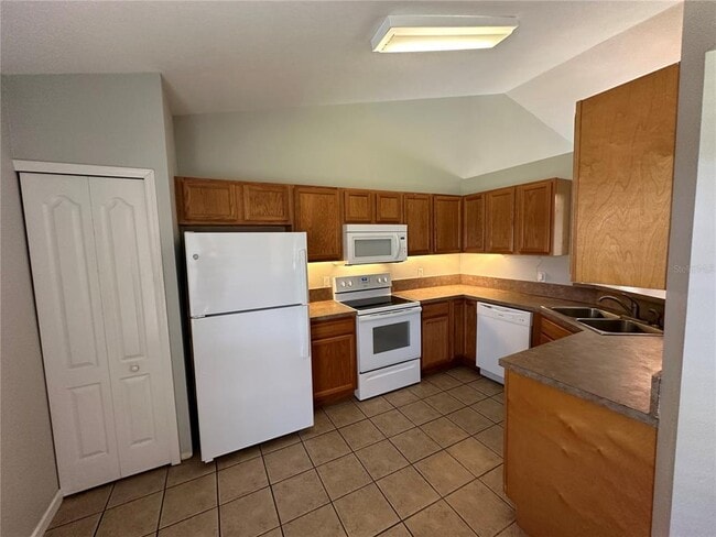 Building Photo - 9923 Dean Acre Dr