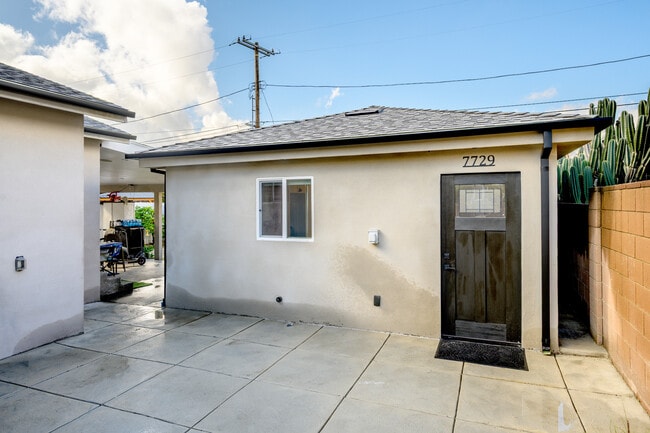 Building Photo - 7727 Gentry Ave