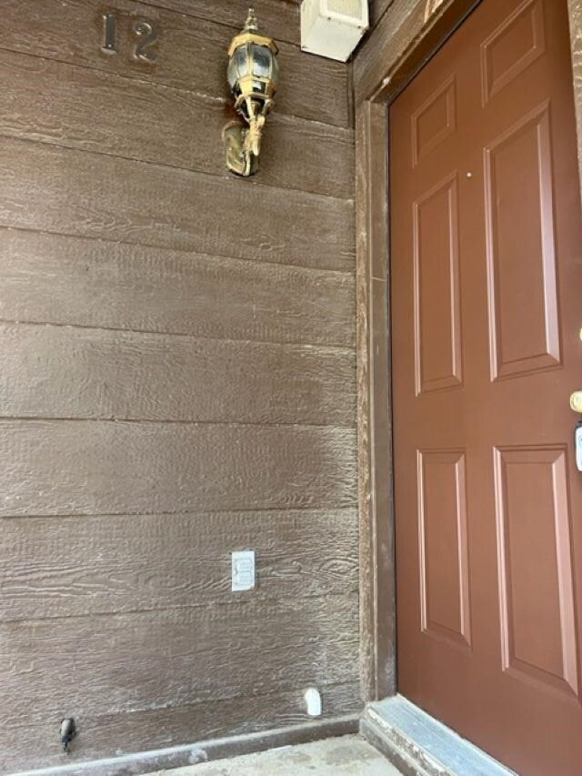 Building Photo - 201 Martingale