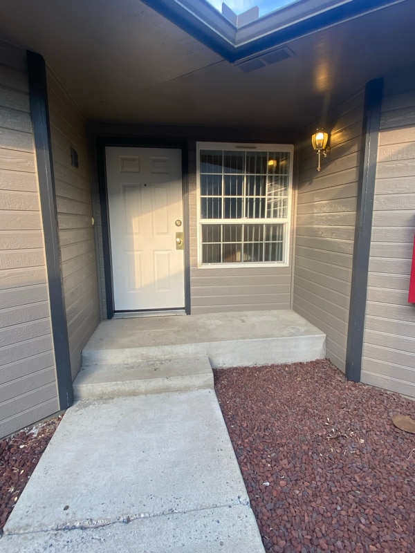 Building Photo - 7500 Westbrook Ct