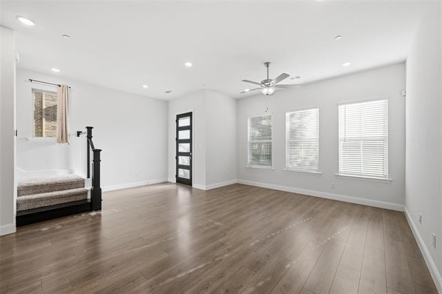 Building Photo - 4624 Piedras Lanzar Dr