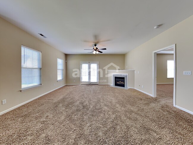 Building Photo - 7740 Desoto Dr