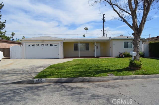 Foto del edificio - 4722 N Fircroft Ave