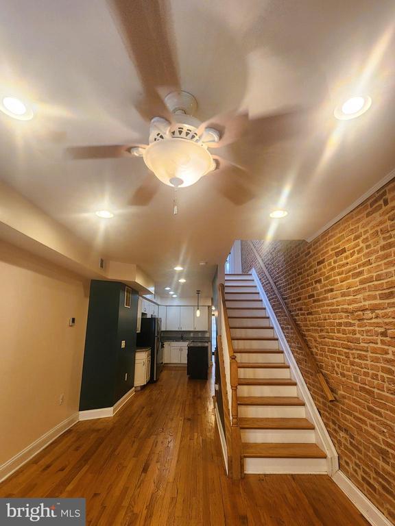 Foto del edificio - 432 E Clement St