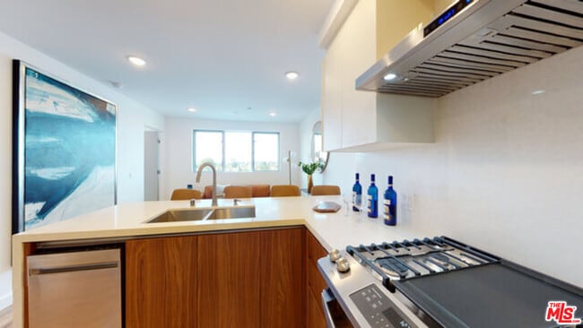 Foto del edificio - 1143 Glenville Dr