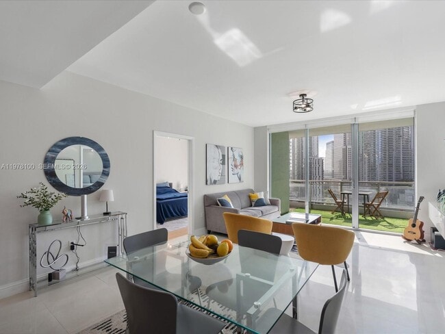 Foto del edificio - 90 SW 3rd St