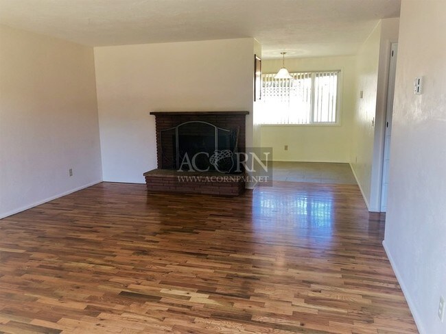 Building Photo - 3580 Hilyard St