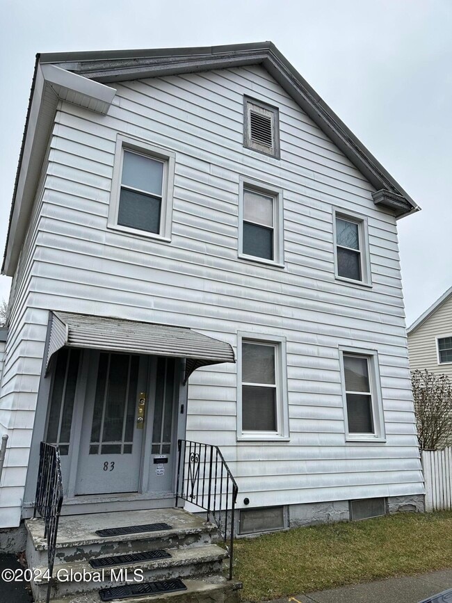 Building Photo - 83 4th St