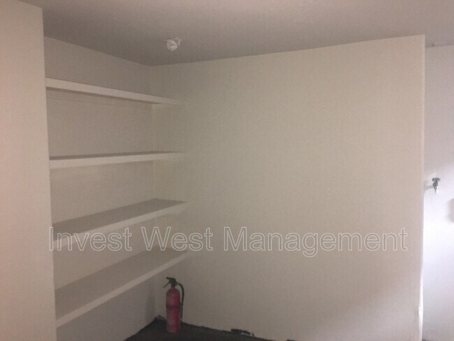 Building Photo - 3203 K St