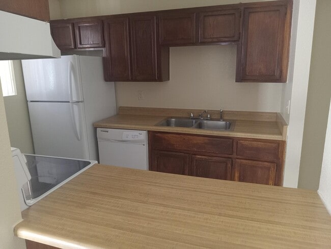 Building Photo - Garden Terrace Apartments