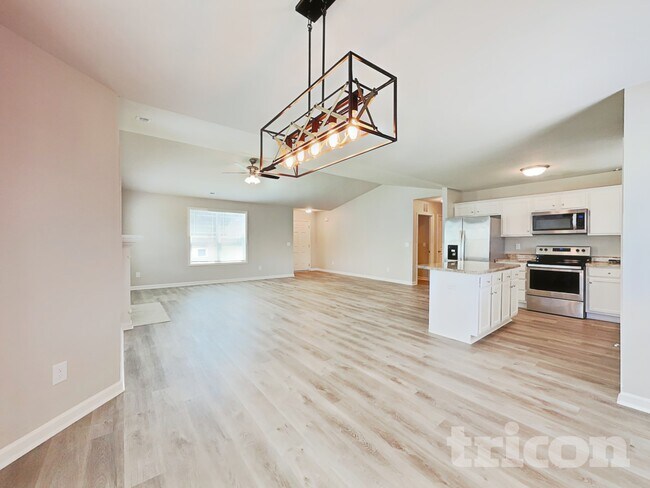 Foto del edificio - 123 Willow Ridge Cir