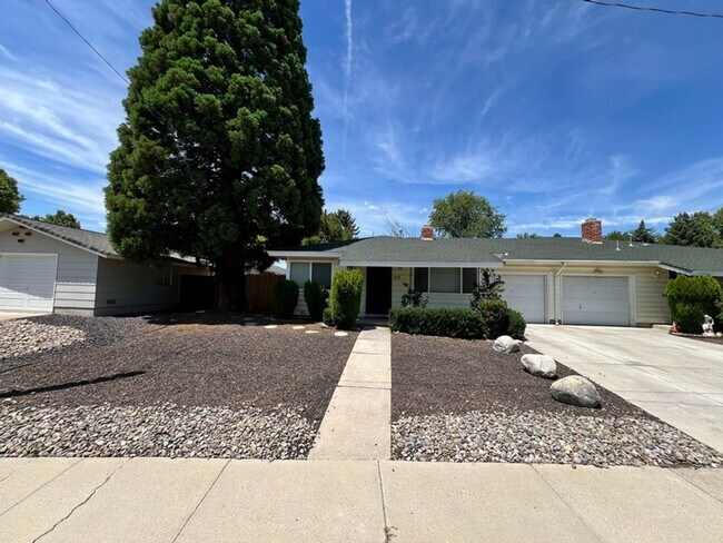 Foto del edificio -  Two Bedrooms Duplex near Pyramid and McCarran