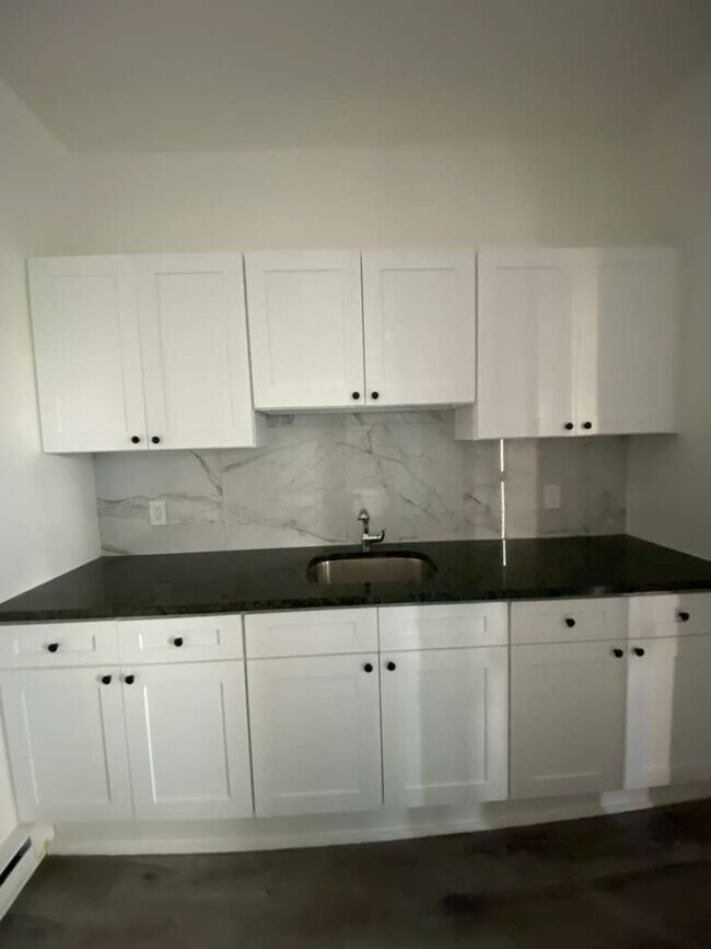 Foto del edificio - 25 Riverview Pl