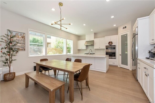 Building Photo - 675 Athos, Lake Forest, CA 92630 - 5 BR 4 ...