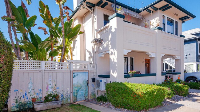 Foto del edificio - 1256 23rd St