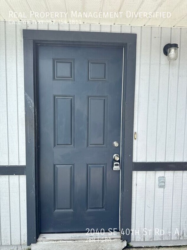 Foto principal - 2040 SE 40th Street Rd