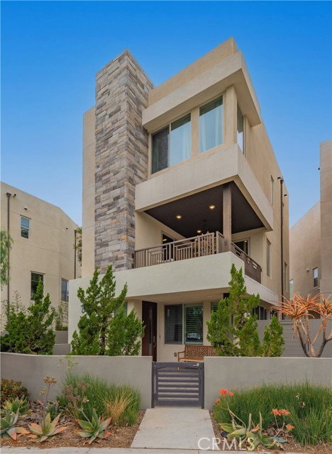 Building Photo - 111 Bosque