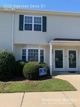 Building Photo - 2335 Vineyard Dr