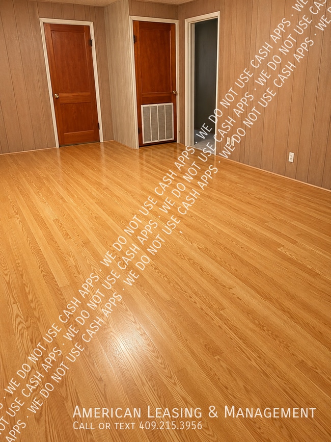 Foto del edificio - 7121 TX-94