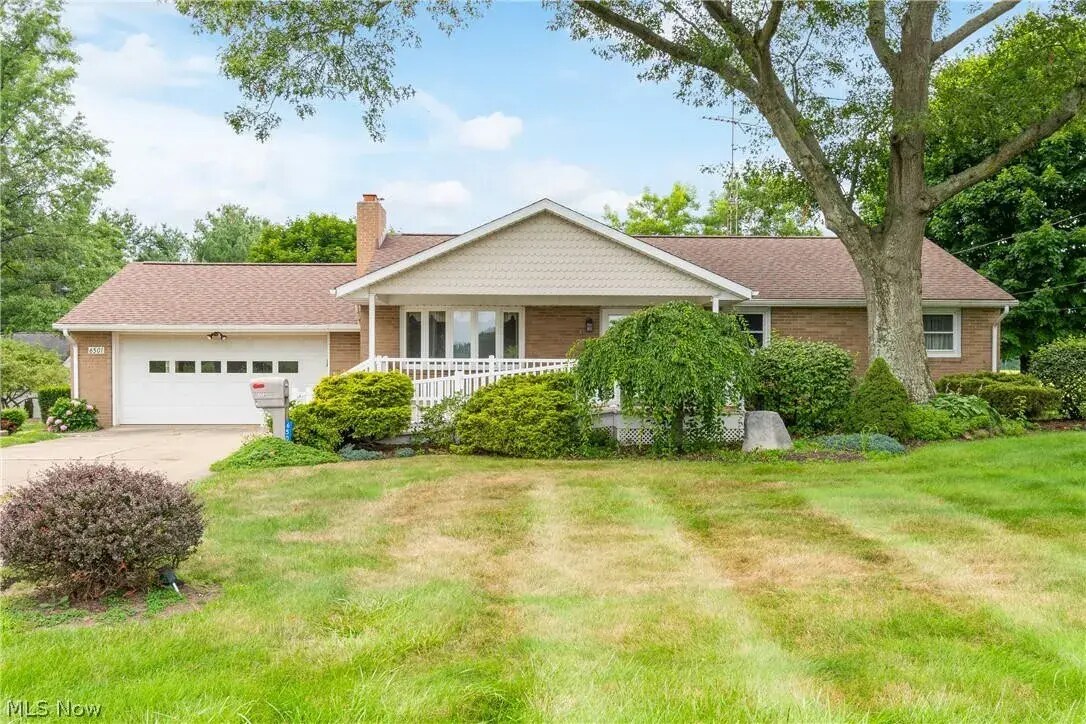 Foto principal - 6501 Ravenna Ave