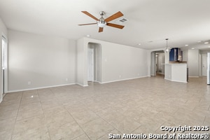Foto del edificio - 2122 York Dr