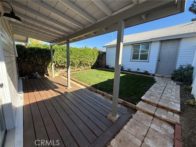 Foto del edificio - 13337 Bryant St