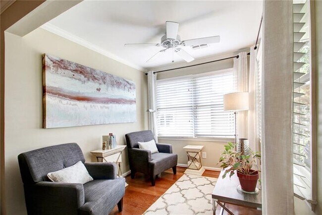 Foto del edificio - 1538 Chantilly Dr NE
