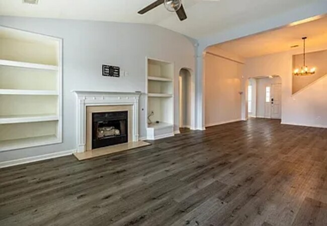 Foto del edificio - 112 Edgecliff Way