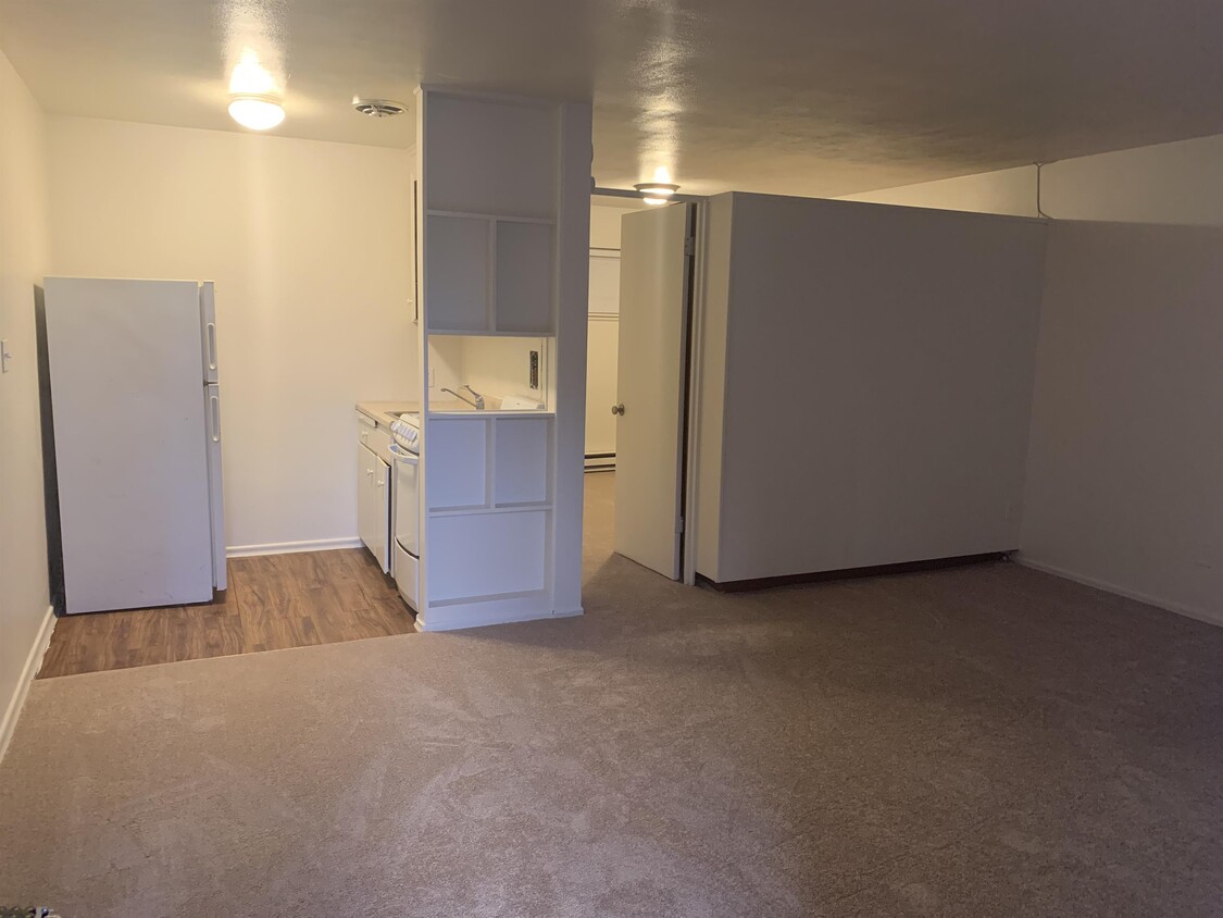Foto principal - 5926 Fauntleroy Way SW