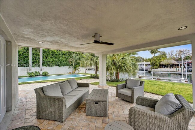 Foto del edificio - 12478 N Bayshore Dr