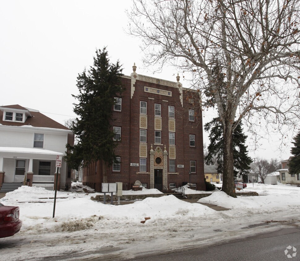 Foto principal - 1403 E St
