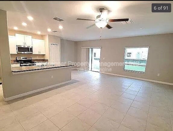 Foto del edificio - 5010 Wild Senna Blvd