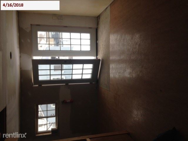 Foto del edificio - 3 br, 1 bath House - 120 3rd Ave S