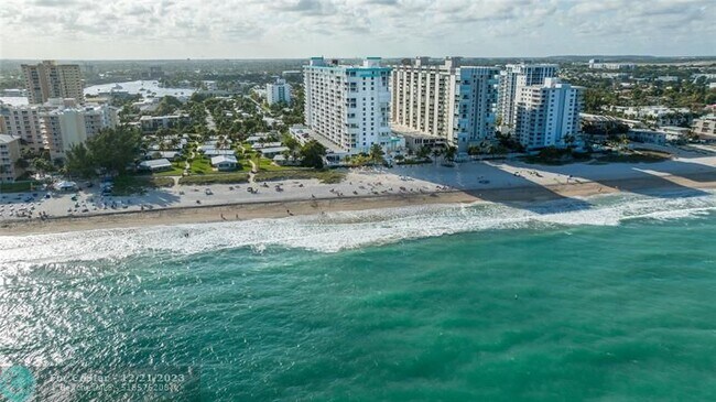 Building Photo - 1010 S Ocean Blvd