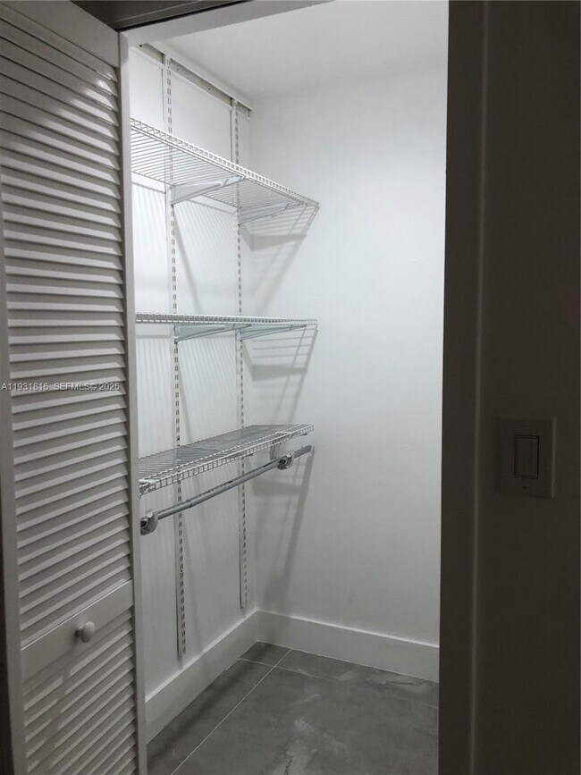 Foto del edificio - 777 SW 9th Ave