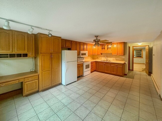 Foto del edificio - 85 Debbie Dr