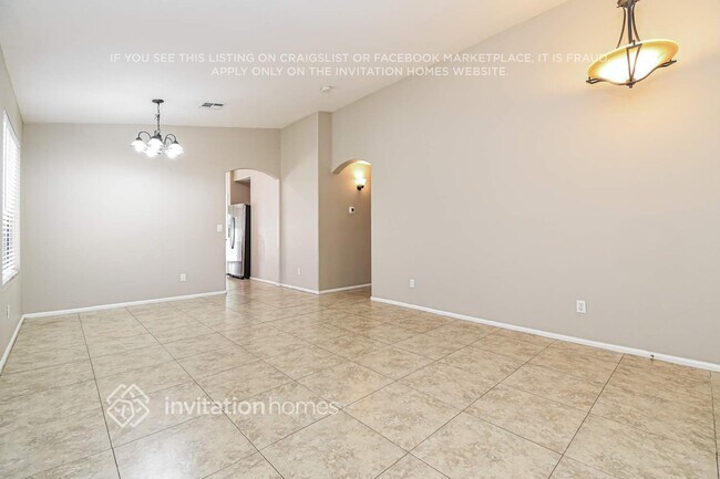 Building Photo - 40071 N Cassara Dr