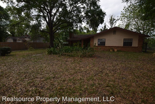 Foto del edificio - 3007 W Washington Ave