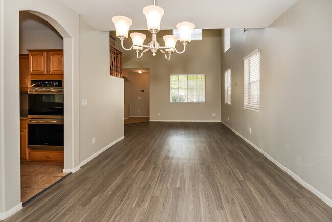 Building Photo - 5781 Magini Ave
